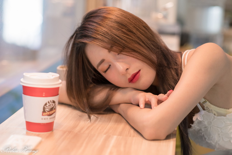 Asian, model, 1080P, women indoors, closed eyes, brunette, women, painted nails, sleeping