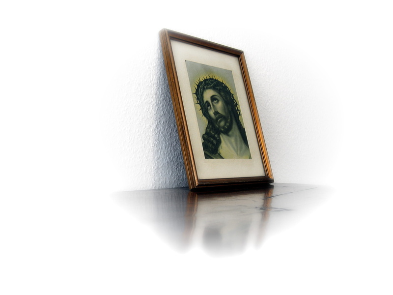 indoors, Christ, human representation, face, close-up, Photo, no people, god, art and craft, christianity, nostalgia, christ, old-fashioned, copy space
