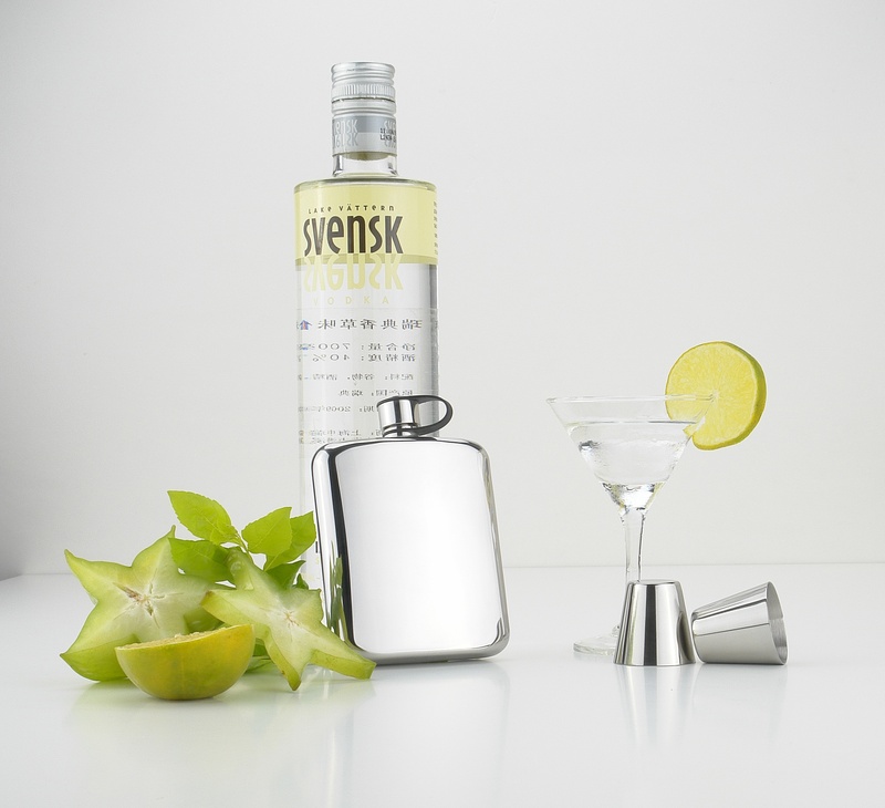 freshness, cup, food and drink, still life, drink, no people, food, alcohol, fruit, wellbeing, stainless steel hip flask, xizhuo, group of objects, white background