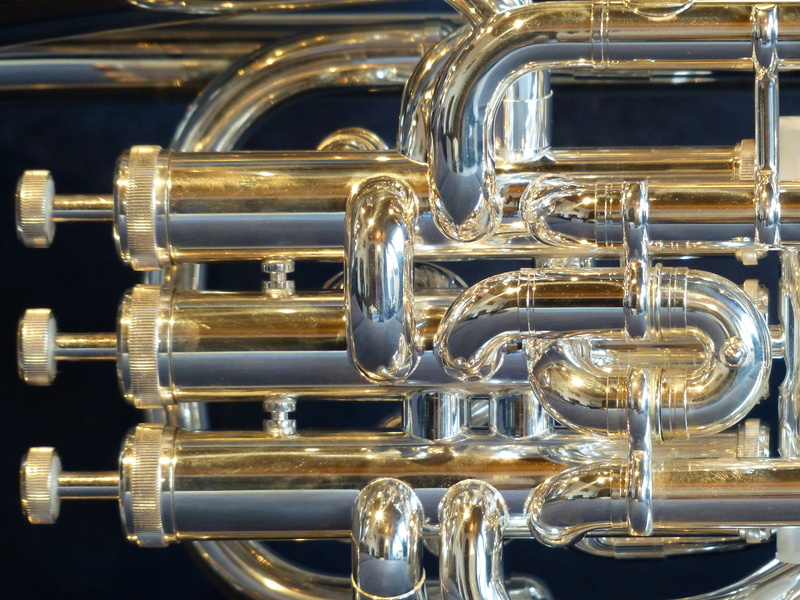 pipes, metal, gold colored, musician, single object, sheet, ornate, gold, studio shot, shine, euphonium, black background, silver, brass Instrument, sound