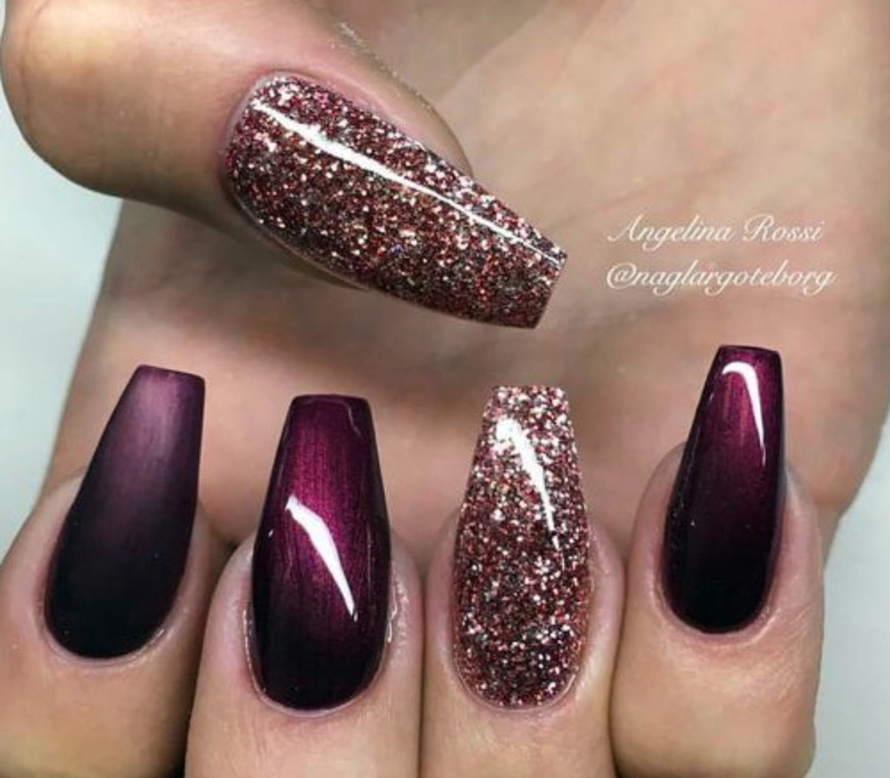 Woman, hand, Autumn, human foot, nail polish, finger, fingernail, indoors, variation, studio shot, choice, body part, purple, human hand, close-up, adult