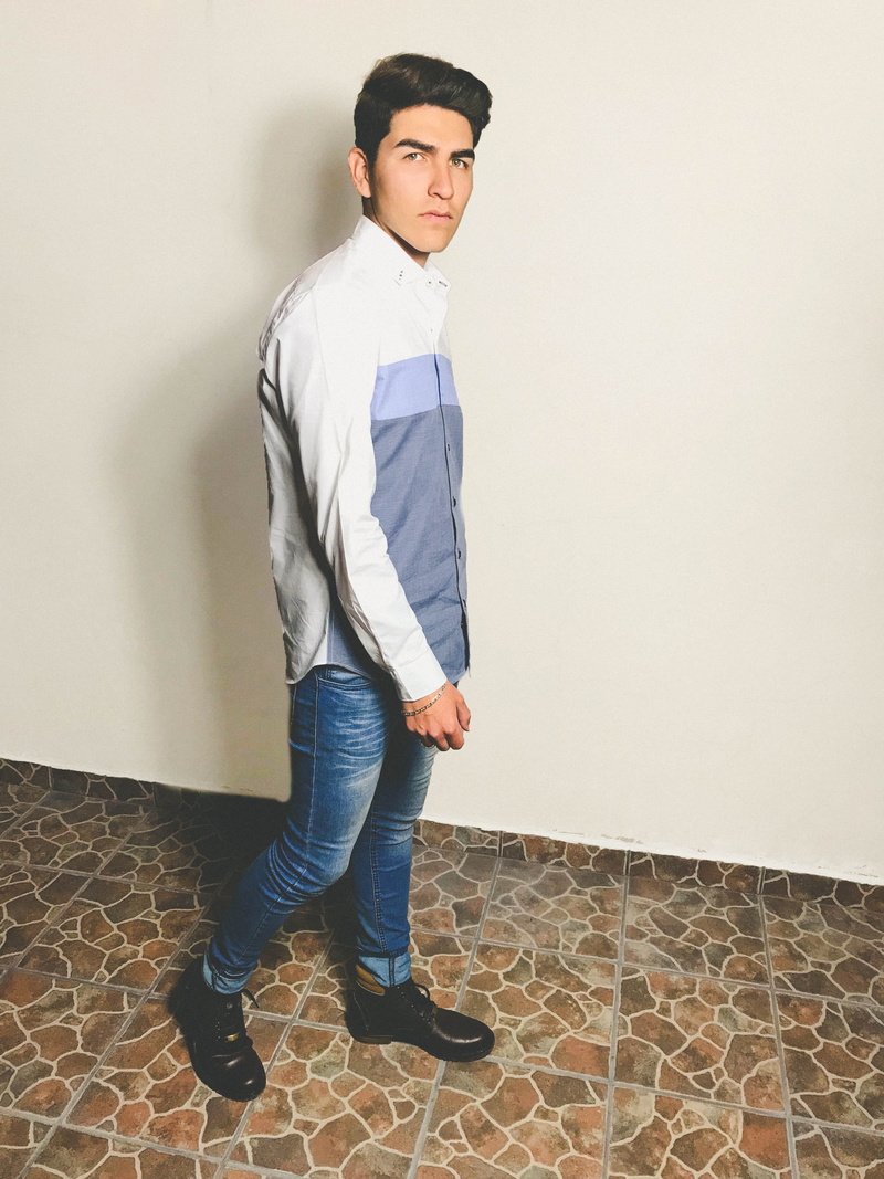 lifestyles, casual clothing, style, look, real people, person, leather, casual, young men, wall - building feature, front view, 4K, shirt, dress, pose