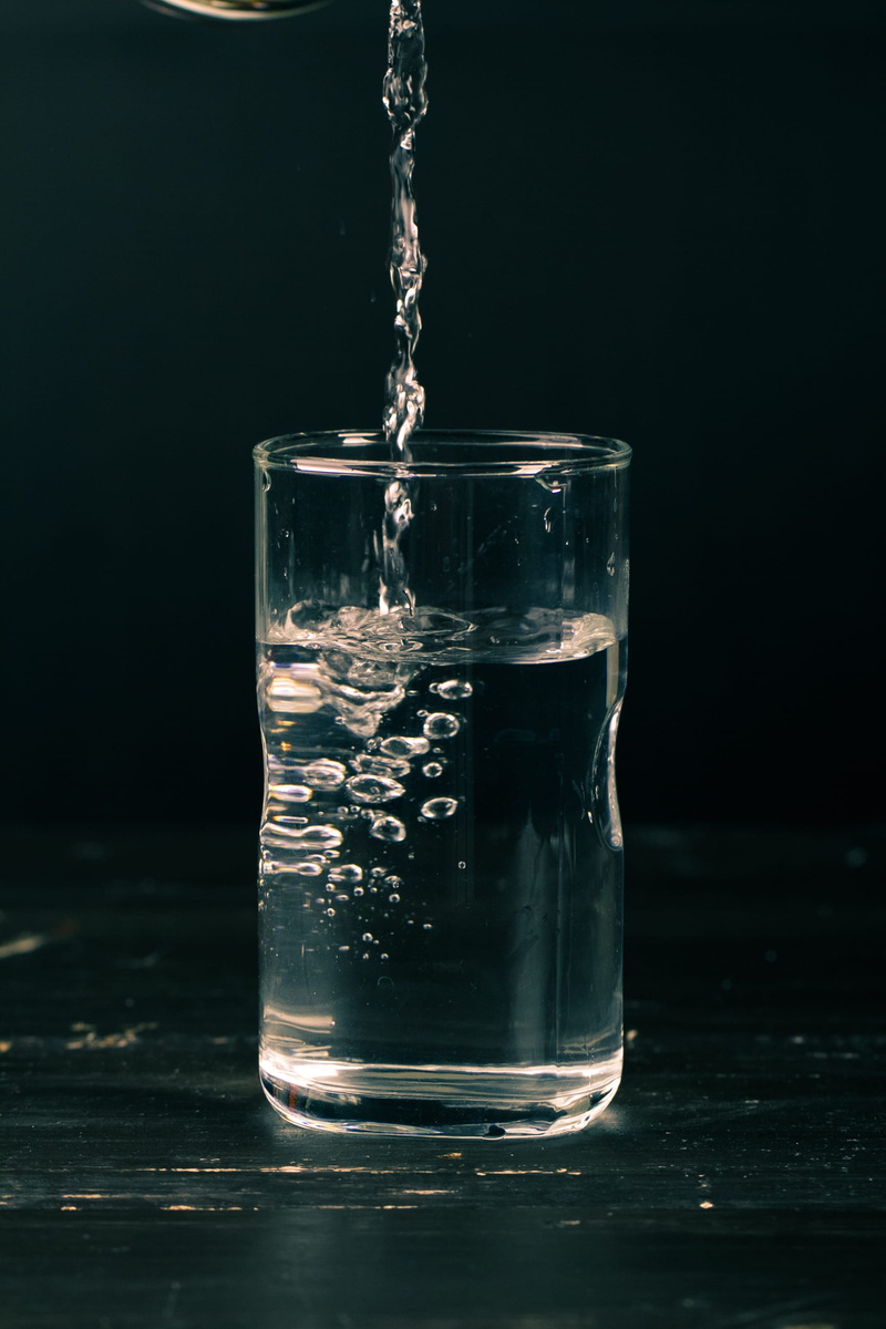 refreshment, splashing, table, close-up, clean, splash, h2o, cold, clear, waterdrops, indoors, black background, drinking glass, studio shot, thirst, drinking