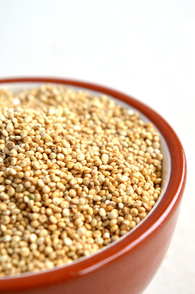 snack, large group of objects, quinoa, studio shot, seed, crockery, bowl, ingredient, legume family, white background, brown, meal, cereal, vegetarian Food