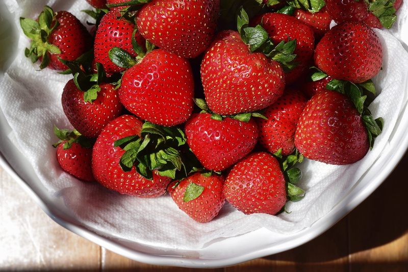healthy eating, nutrition, harvest, bowl, table, ripe, market, 5K, healthy, high angle view, green, garden, berry, vitamin, juicy, eat, farm, dessert