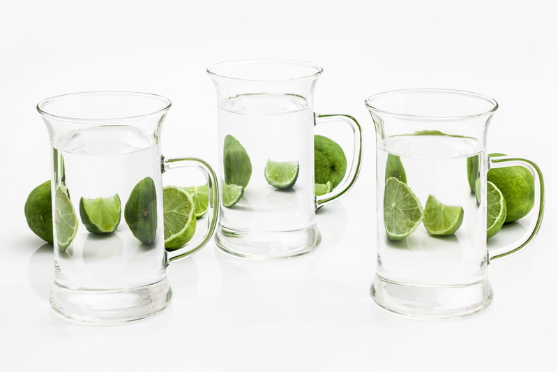 clear, green, diffraction, liquid, indoors, pitcher - jug, fresh, glass - material, studio shot, glassware, lime, wellbeing, fruit, reflection, water, 5K