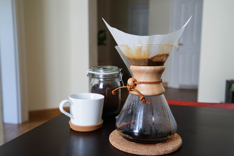 day, no people, table, teacup, freshness, 5K, focus on foreground, coffee cup, roasted coffee bean, carafe, coffee pot, hot drink, refreshment, glassware