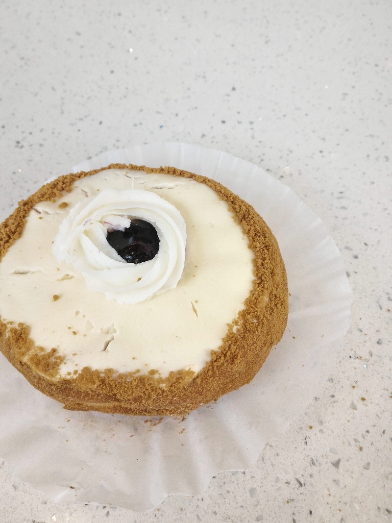 blueberry, cream, indoors, baked, table, dunkin donut, freshness, unhealthy eating, snack, temptation, food, sweet food, close-up, sweets, high angle view