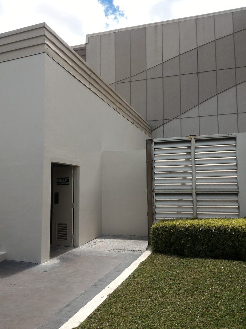 cloud - sky, sky, 8K, house, philippines, garage, built structure, closed, nature, city, grass, door, sunlight, bulding, building exterior, entrance, fairview terraces
