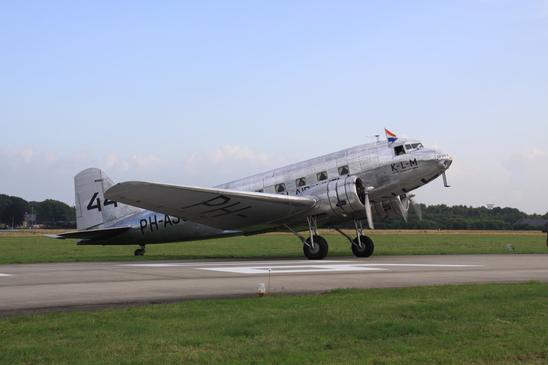ph-aju, 4K, 2009, dc3, airshow, holland, volkel, uiver