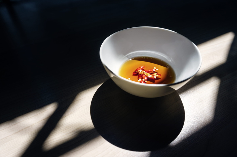 chill, ceramic, food and drink, still life, ready-to-eat, studio shot, healthy lifestyle, crockery, indoors, chili, surface, wooden, high angle view, white