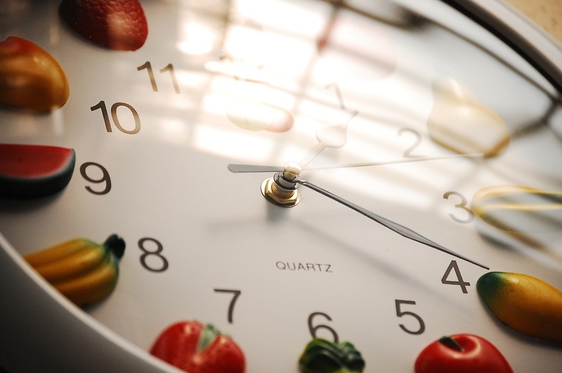 table, minute hand, paper, close-up, music, healthy eating, hours, watch, art and craft, text, accuracy, straight pin, high angle view, fruit, 2K, clock