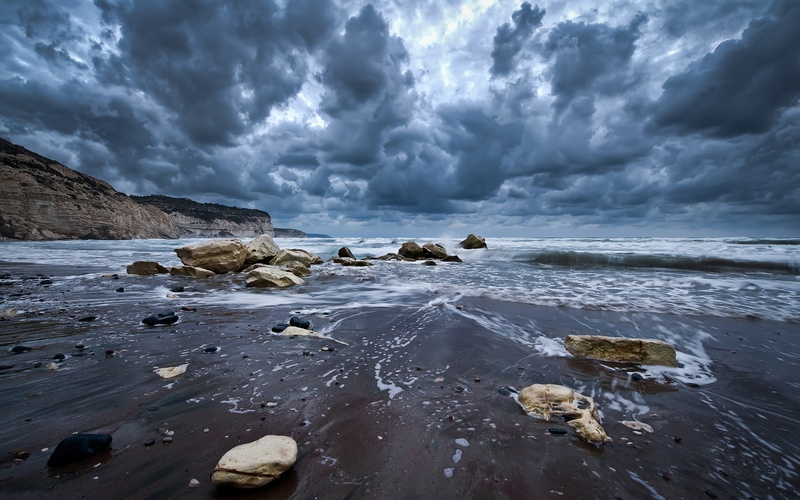 overcast, day, power in nature, beach, tank, sky, cloud - sky, fish, tranquil scene, sea, water, tranquility, no people, rock, rock - object, nature, solid