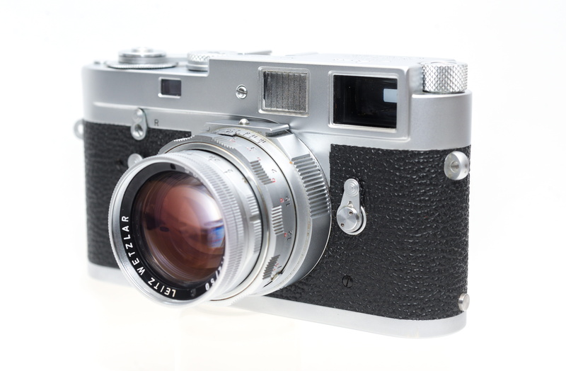 film, retro, camera - photographic equipment, no people, photography themes, retro styled, equipment, single object, viewfinder, chrome, obsolete, white background