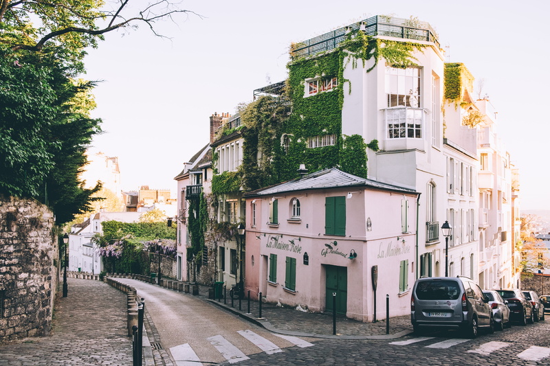 building, direction, tree, montmartre, fujifilm, land vehicle, 4K, architecture, outdoors, city, street, paris, no people, plant, france, mode of transportation