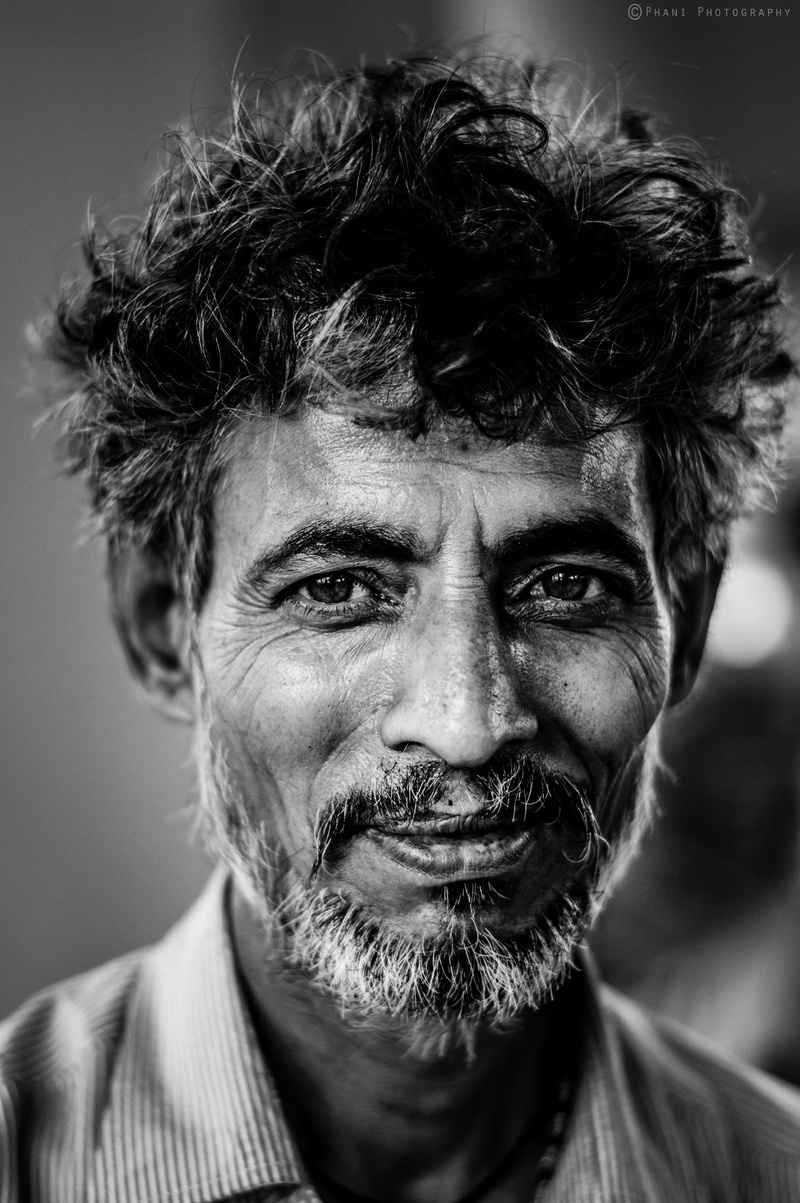 person, lifestyles, human body part, hair, photo, focus on foreground, guy, headshot, 5K, model, one person, portrait, adult, smiling, contemplation, man