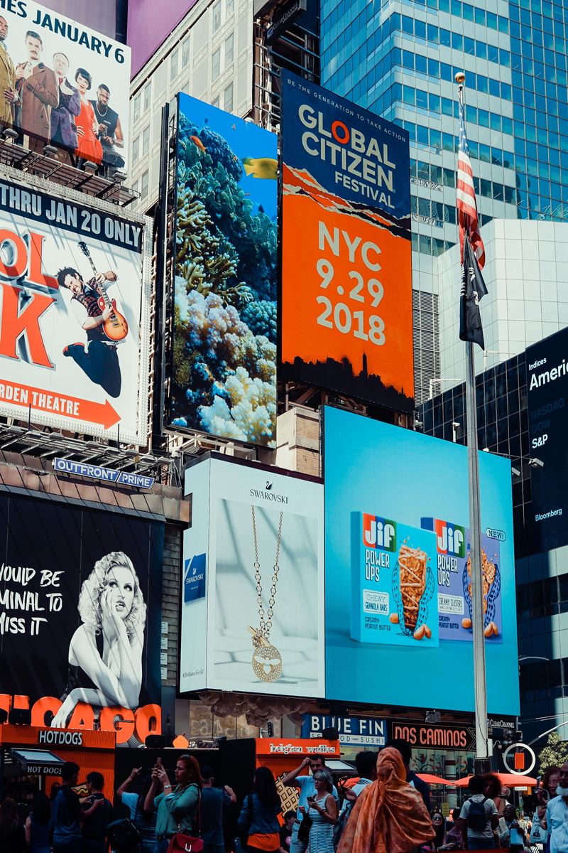 flag, billboards, wall art, street view, advertisement, architecture, 2K, billboard, advert, text, representation, built structure, new york city, non-western script