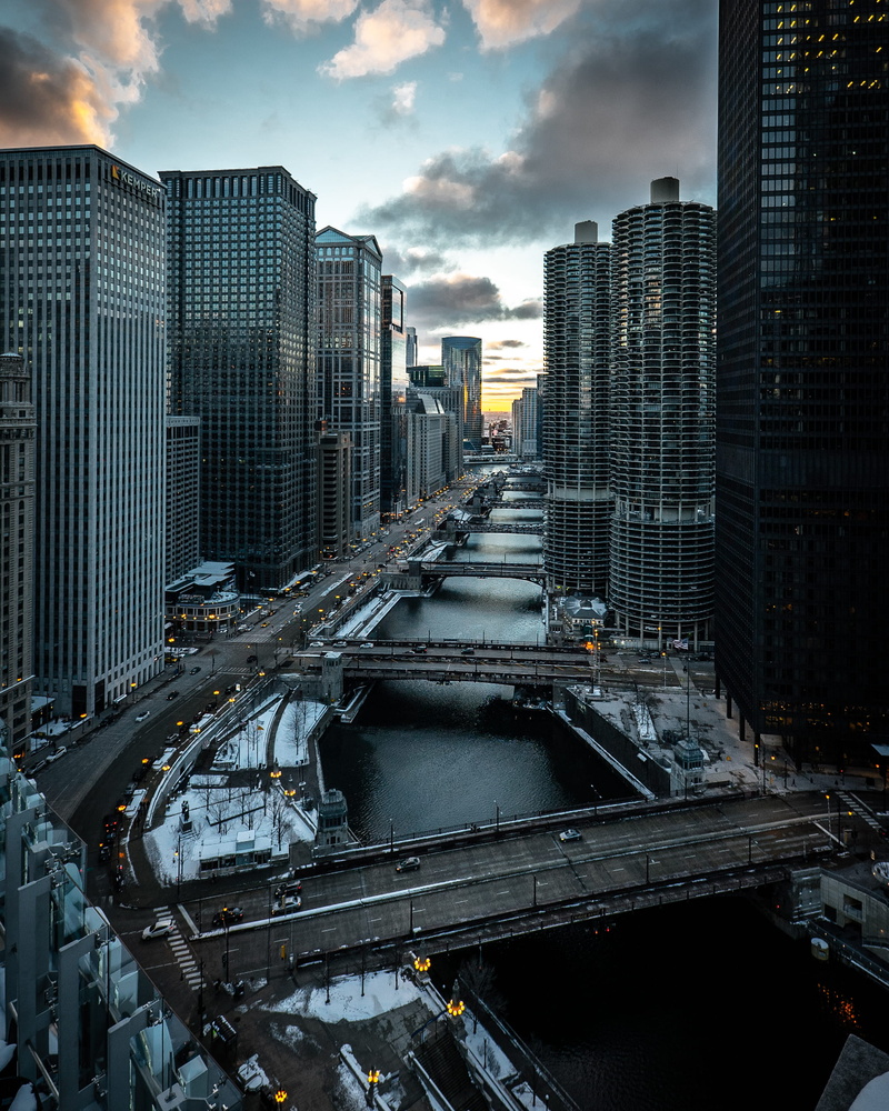 white, black, city lights, office, sky, building, buildings, urban scene, city life, building exterior, urban, concrete, contemporary, vehicles, streets