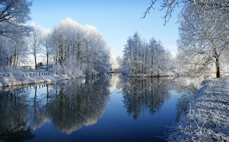 Quiet, 4K, sky, Kromme Rijn, Travel, Amelisweerd, River, Heaven On Earth, Winter, Utrecht, Beautiful, Holland, waterfront, covered, Reflection, White Trees