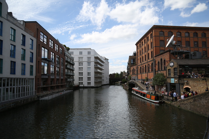 city, Canal, residential district, 5K, transportation, nautical vessel, mode of transportation, nature, sky, building, passenger craft, bridge, day, connection