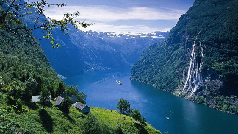 plant, outdoors, waterfall, mountain, idyllic, mountain range, seven sisters waterfall, non-urban scene, nature, sky, tree, land, geiranger, scenics - nature