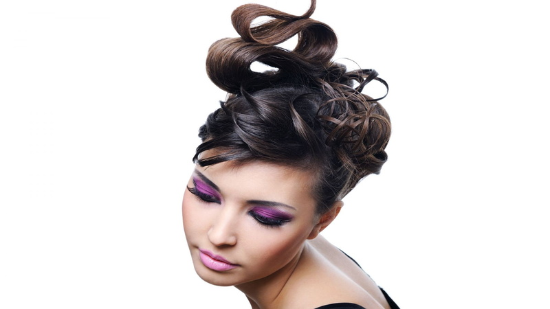 young women, hair, hairstyle, young adult, model, face, closeup, body care and beauty, 1080P, adult, dark hair, cut out, purple, fashion model, headshot