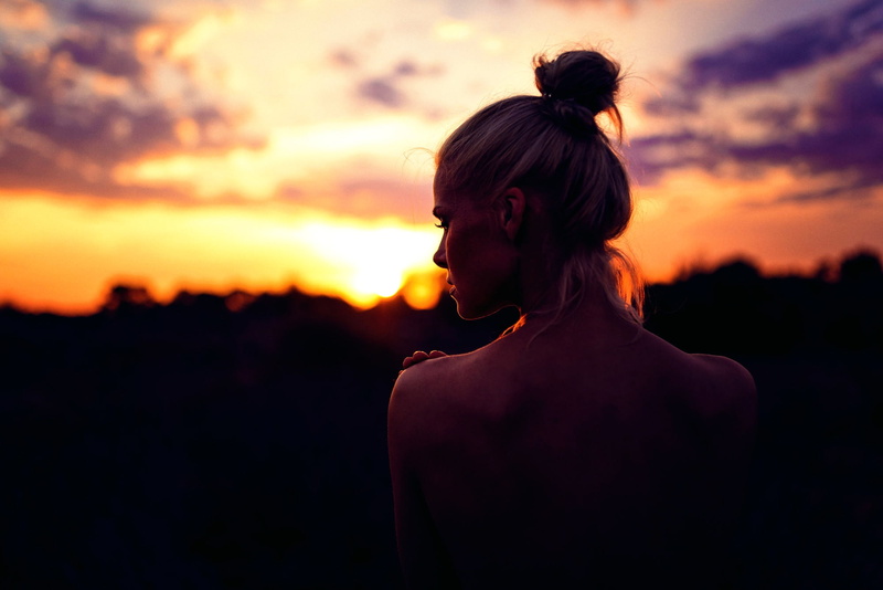 contemplation, beautiful woman, one person, women, nature, women outdoors, hair, rear view, headshot, sunlight, leisure activity, young adult, hair bun