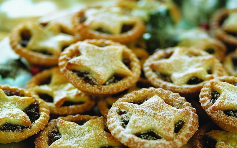 1080P, large group of objects, abundance, indoors, sweet, gourmet, baked pastry item, freshness, homemade, selective focus, still life, focus on foreground