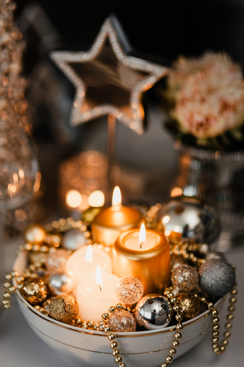 5K, illuminated, sweet, xmas, indulgence, food and drink, indoors, silver, burning, decorations, christmas eve, flame, dining room, table, dining, dessert