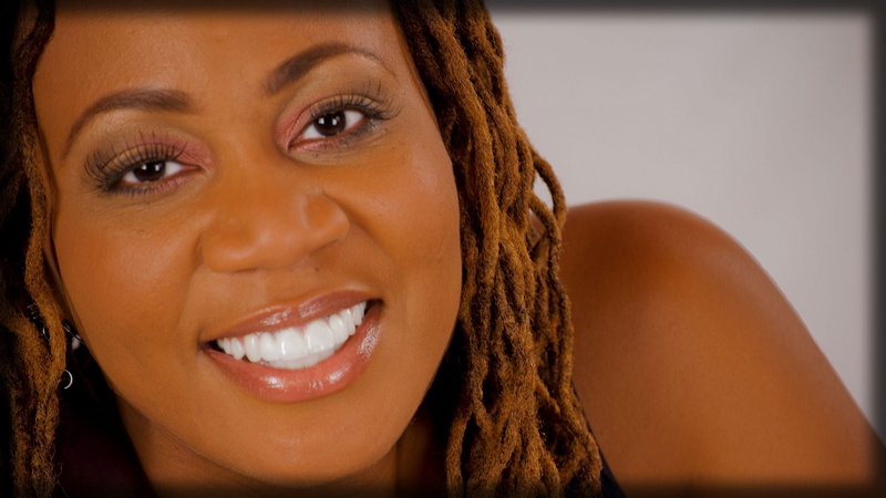 toothy Smile, beauty Treatment, 1080P, front view, young Women, african-American Ethnicity, one Young Woman Only, women, beautiful, dreadlocks, females