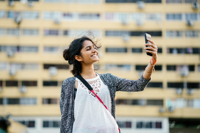 portable information device, women, 5K, street, pretty, wireless technology, selfie, female, photography themes, blurred background, beautiful woman, building