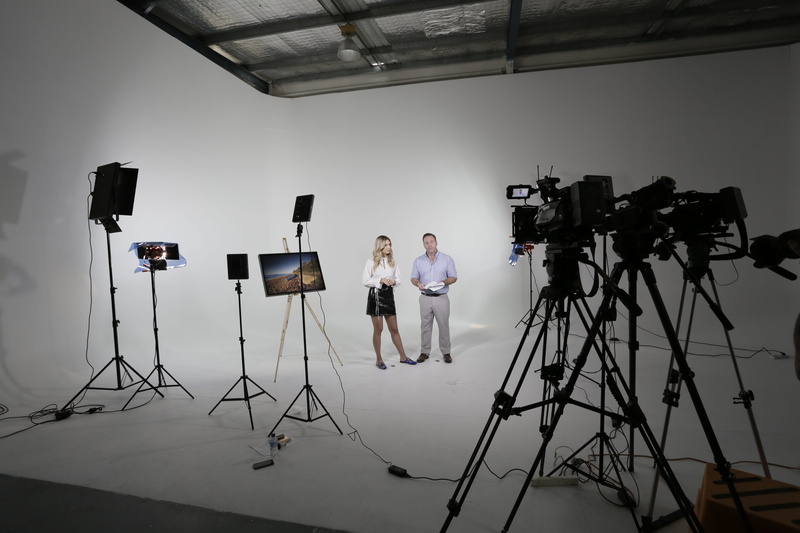 men, occupation, camera operator, standing, photo shoot, filming, television studio, tripod, photography themes, production, photographic equipment, lighting equipment