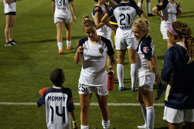 competitive sport, grass, people, teenager, child, nc courage, sportsman, human limb, competition, maryland soccerplex, athlete, sports clothing, meredith speck