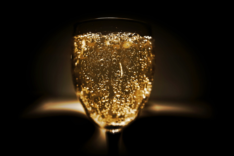 drinking glass, no people, dark, liquid, champagne flute, close-up, purity, luxury, water, glass, cold, liquor, indoors, wine, 2K, sparkling, party, studio shot