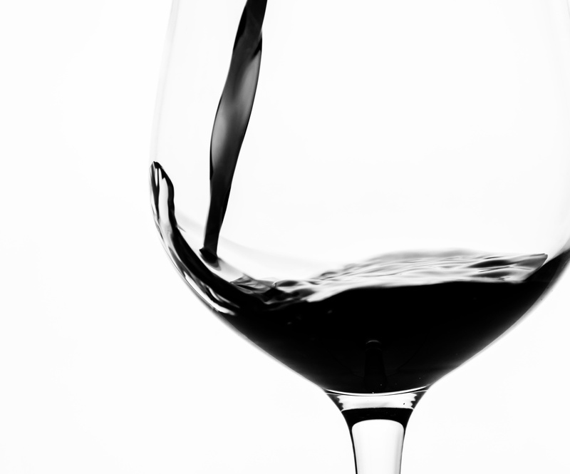 bw, wine, glass, household equipment, martini, drinking, freshness, hydration, catering, black, cold drink, food and drink, champagne, alcoholic, drinkable