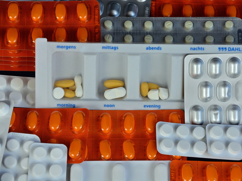 heal, 5K, pill container, container, medical, pills, orange color, drug, capsule, full frame, indoors, choice, prescription medicine, dose, close-up, view packaging