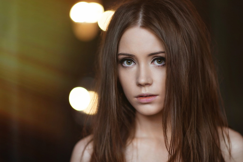 mascara, body part, black, hairstyle, young adult, women, close-up, girl, s, headshot, 1080P, real people, beautiful woman, lifestyles, one person, looking at camera