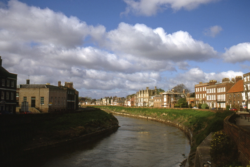 history, built structure, united kingdom, building exterior, residential district, water, day, apartment, 4K, east anglia, bridge, england, outdoors, nene