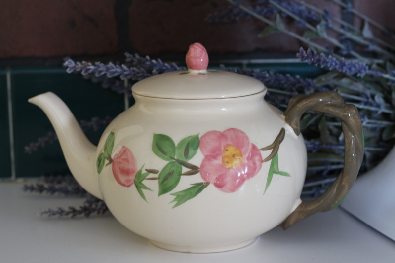afternoon tea, still life, food and drink, decorative, vintage, pink color, drink, mug, no people, crockery, style, tea cup, tea - hot drink, table, design