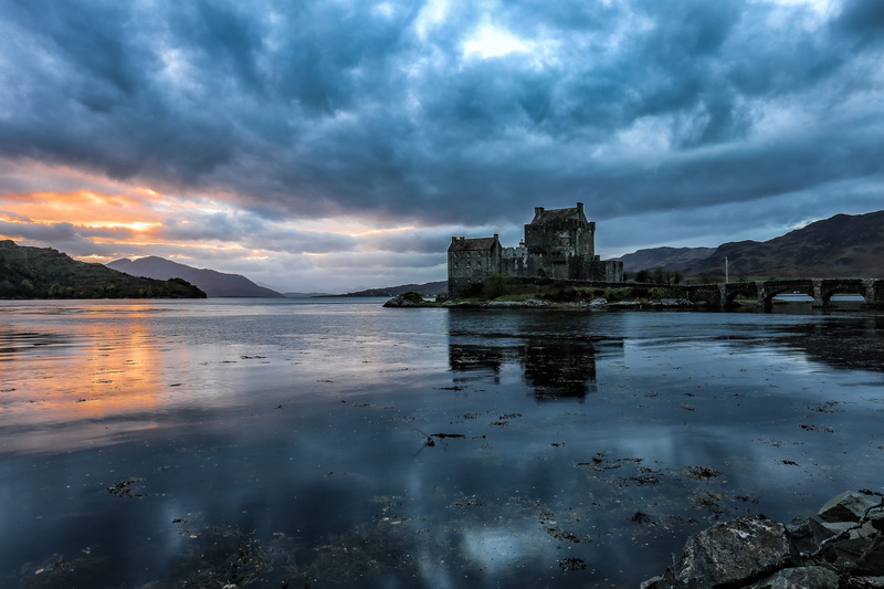 reflections, scotland, tranquil scene, the past, building exterior, mountains, reflection, united kingdom, tranquility, beauty in nature, landscape, dornie