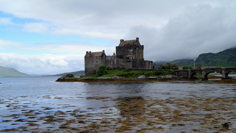 cloud, building, no people, day, beauty in nature, the past, built structure, architecture, eilean donan castle, dornie, mountain, water, europe, history