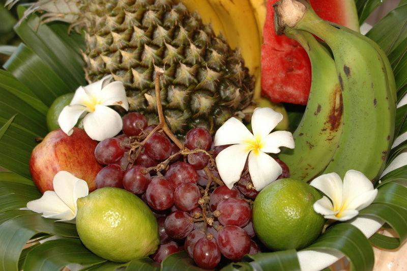 food And Drink, healthy Lifestyle, flowers, freshness, pineapple, ripe, tropical Climate, nature, white, fruits, dieting, grapes, choice, lime, dessert