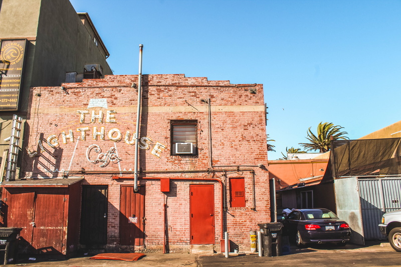 land vehicle, city, no people, building exterior, sunlight, united states, building, hermosa beach, outdoors, transportation, lighthouse café, day, clear sky