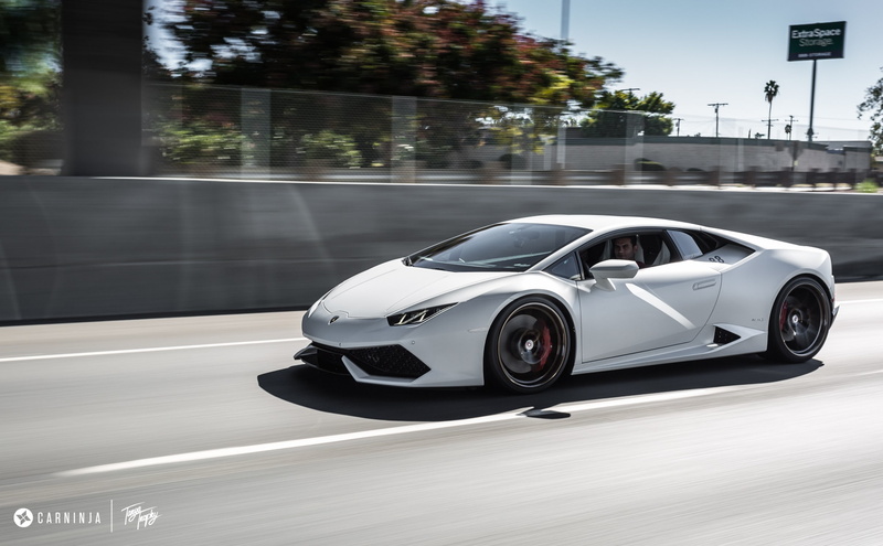 Carninja, speed, city, sign, nature, no people, on the move, road, plant, luxury, low, outdoors, motion, tree, Lamborghini Huracán LP610-4, day, mode of transportation