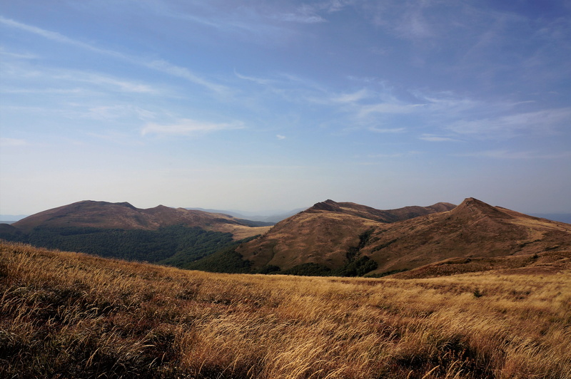 scenics, wispy, sky, Bieszczady, nature, no people, outdoors, tranquil scene, autumn, non-urban scene, 4K, cloud - sky, landscape, rolling landscape, tranquility