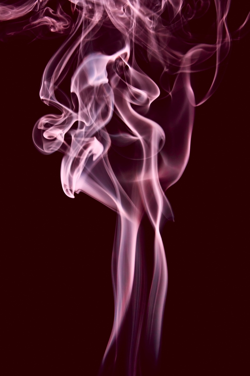 smoke - physical structure, curve, complexity, color, luminosity, fumes, wispy, pattern, smoke, no people, blurred motion, moving up, close-up, 2K, burning