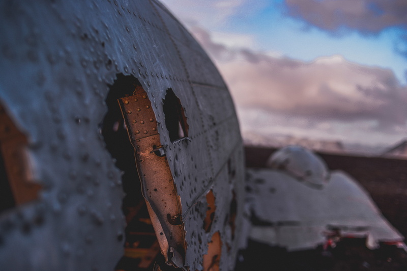 photo, landing, decline, space shuttle, damaged, vehicle, architecture, focus, astronomy, bunker, aircraft, nature, outer space, mode of transportation