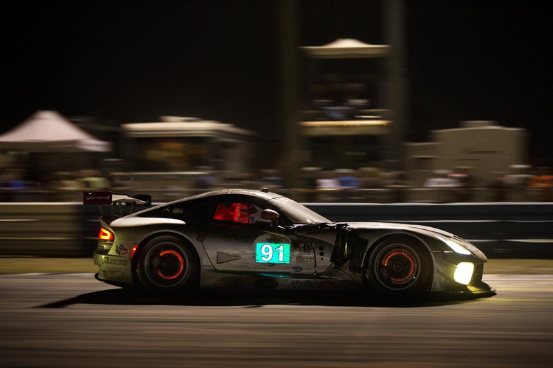 dodge, racing, viper, focus on foreground, retro styled, no people, night, sports race, mode of transportation, luxury, 1080P, speed, transportation, motion