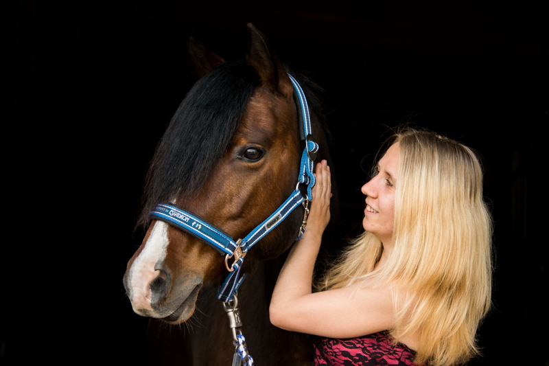 5K, herbivorous, hair, brown, horse, human, hairstyle, love, blond hair, snuggle, ride, horsewoman, woman, togetherness, domestic animals, positive emotion