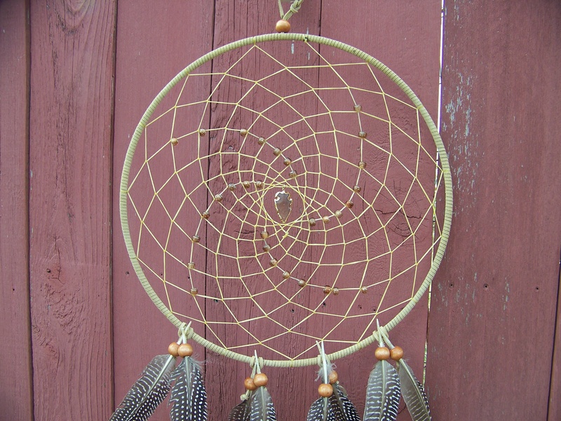 pattern, flat, wood - material, craft, 2K, rope, hand made, design, geometric shape, feathers, art and craft, sinew, close-up, dream catcher, fence, wood fence